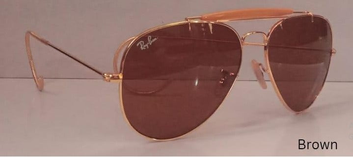 RB3030 Outdoorsman Sunglasses featuring a Signature Brow Bar