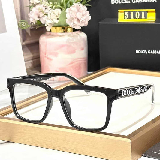 Trendy Square Eye Glasses For Brand Lovers