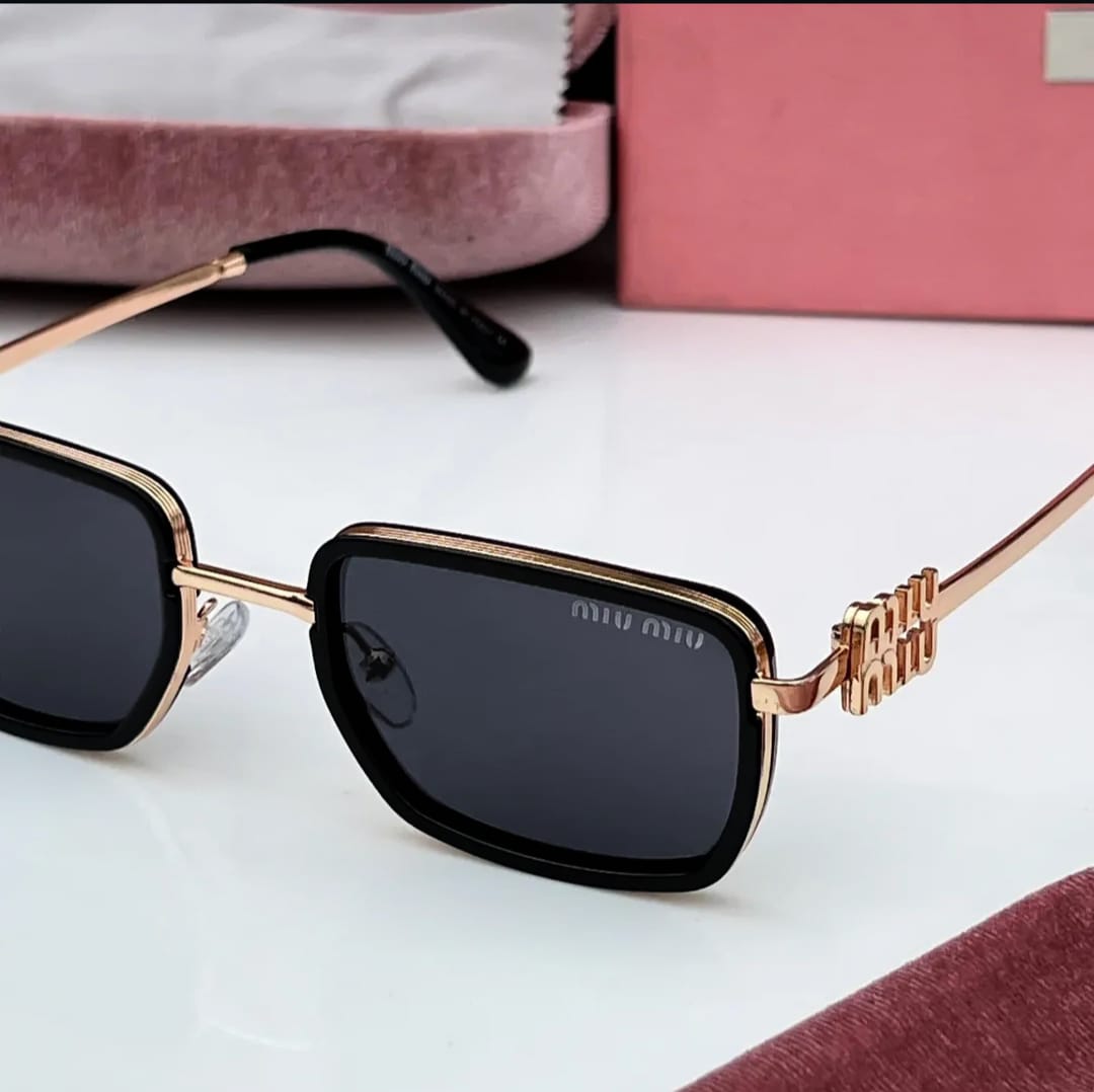 Rectangular Gold-Toned Metal Sun Glass