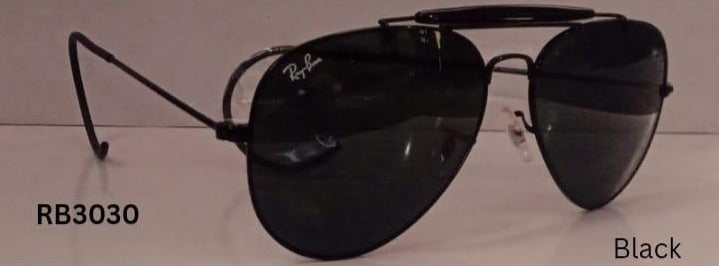 RB3030 Outdoorsman Sunglasses featuring a Signature Brow Bar