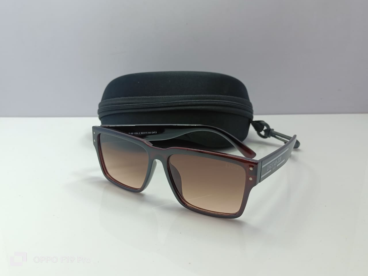 Fashion Wayfarer Uni Sex Sun Glasses